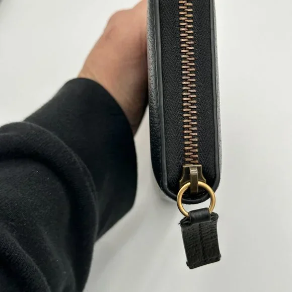 🔥GUCCI ANIMALIER LEATHER ZIP AROUND WALLET  🔥FULL INCLUSION🔥 - Picture 6 of 14